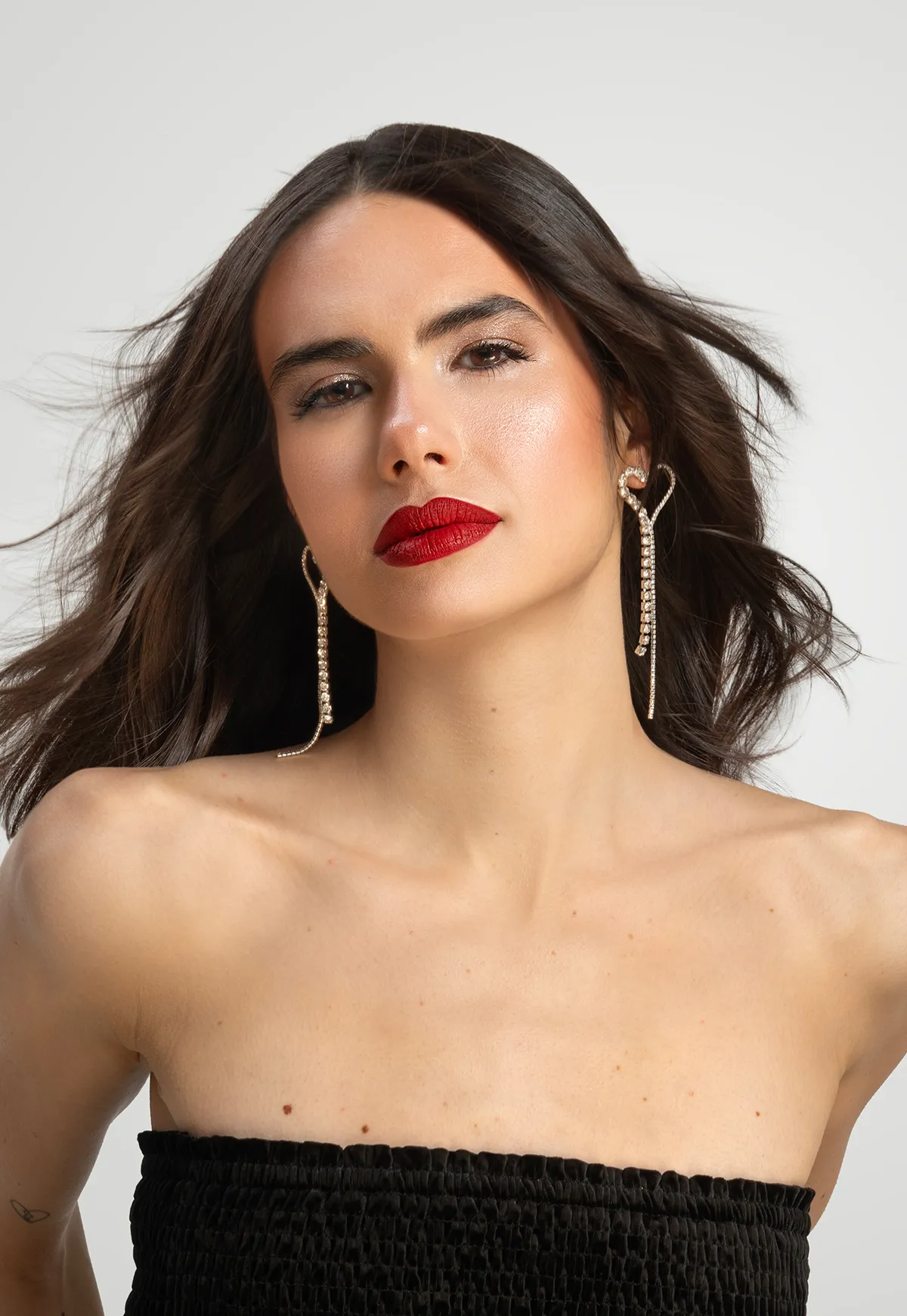 LOVE LOOKS GOOD ON YOU